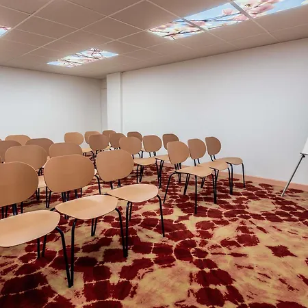 Ibis Styles Strasbourg Centre Republique-3
