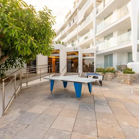 Suites Roc Portonova - Newly Renovated 2026-3