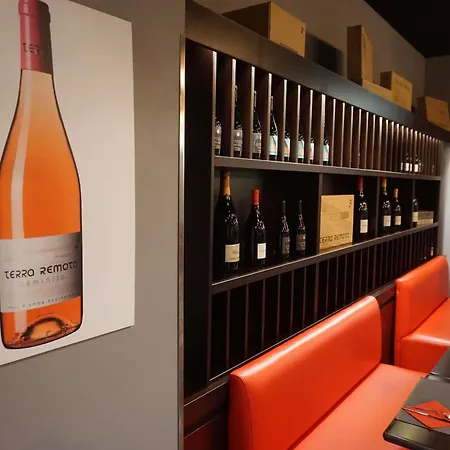 Ibis Girona-3