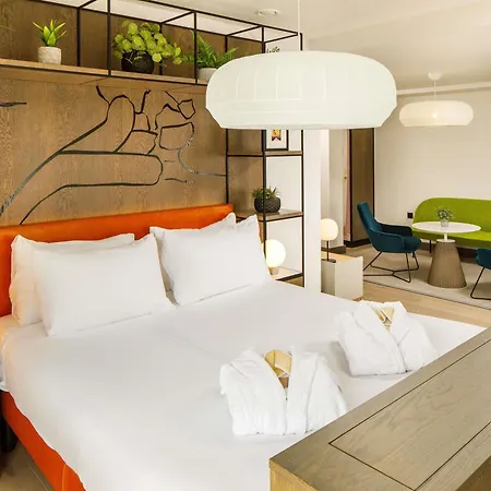 Ibis Styles Edinburgh St Andrew Square-3