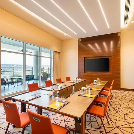 Crowne Plaza Muscat Ocec By Ihg-2