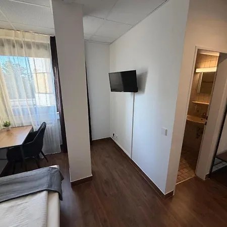Vintage HOTEL S-Weilimdorf-2