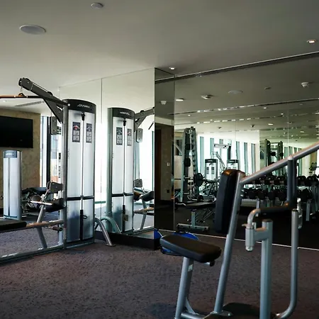 Holiday Inn Dubai Al-Maktoum Airport By Ihg-2