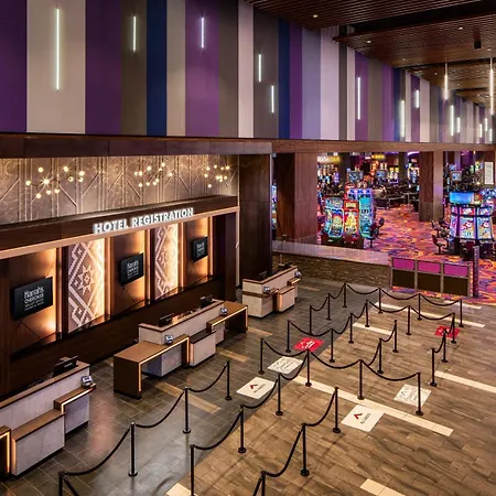 Harrah'S Cherokee Valley River Hotel & Casino - A Caesars Rewards Destination-3
