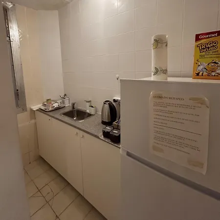 Hostal Delfos-3