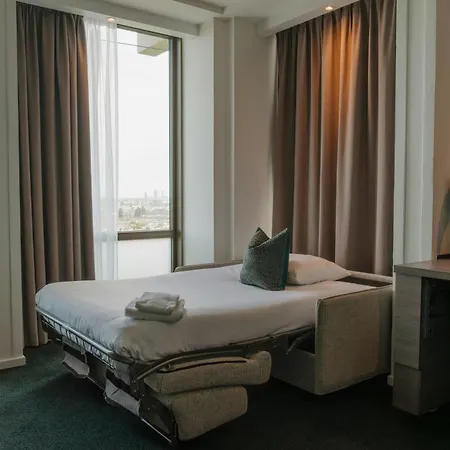 Leonardo Hotel Amsterdam Rembrandtpark-2