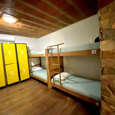 Da Orla Pampulha Hostel-3