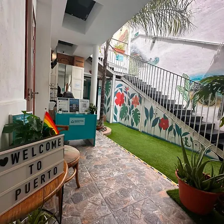 Puerto Nest Hostel-2
