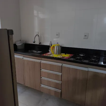 Apartamento térreo 2 quartos de casal-3