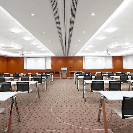 Moevenpick Hotel Budapest Centre-3