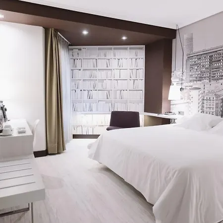 Hotel Ilunion Abando Bilbao-3
