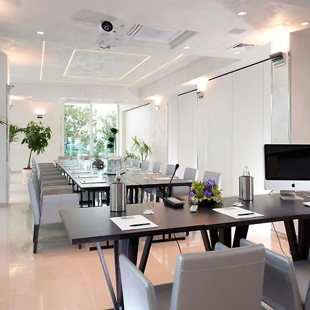 Mercure Hotel Rimini Artis-2