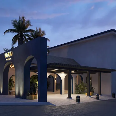 Voco Surfside Aruba By Ihg-3