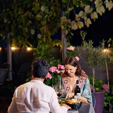 Rolly - Rooms & Restaurant-2