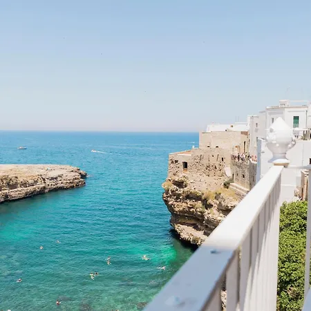 Antico Mondo Rooms & Suites-2