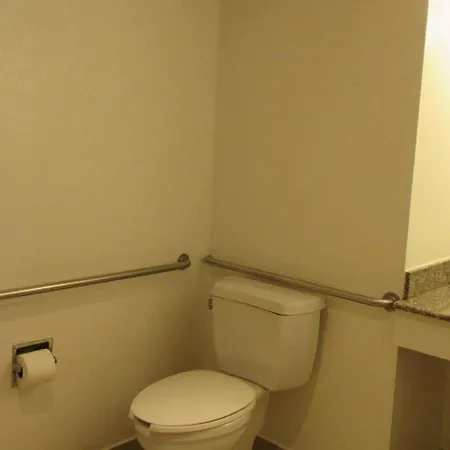 Rodeway Inn & Suites Rancho Cordova - Folsom-3
