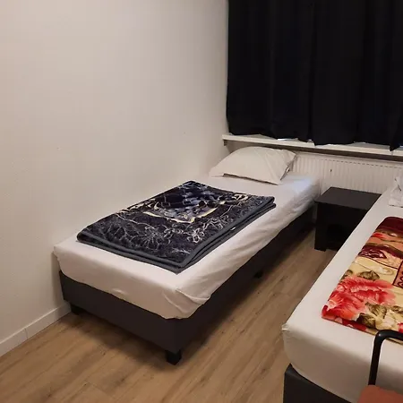 Guest House Amsterdam-2