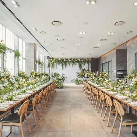 Novotel Ambassador Seoul Dongdaemun Hotels & Residences-3