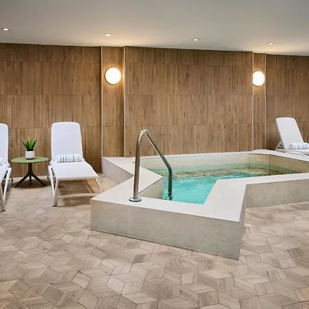 Omage Hotel, Montreal Laval, A Tribute Portfolio Hotel-2