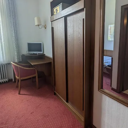Hotel Schön-3