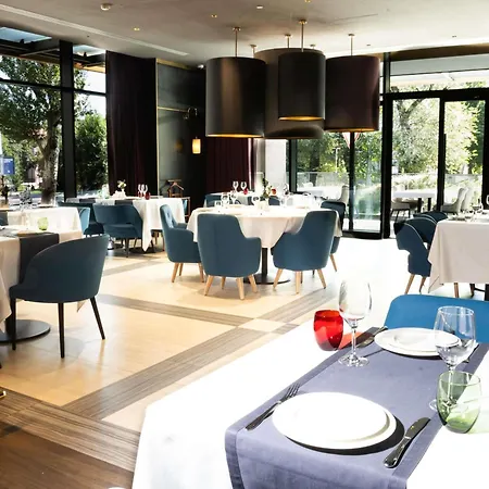 Mercure Almaty City Center-2