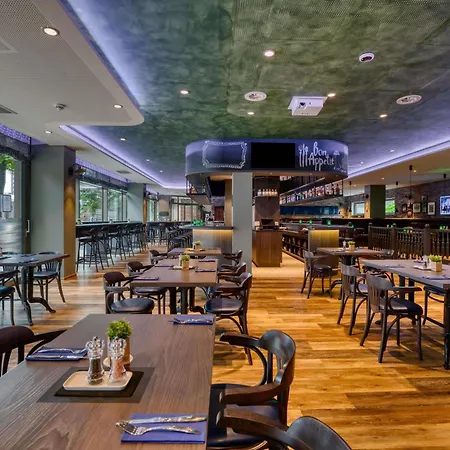Ibis Styles Hamburg Barmbek-3