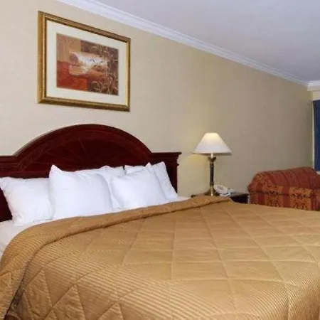 Quality Inn Near City Of Hope-3