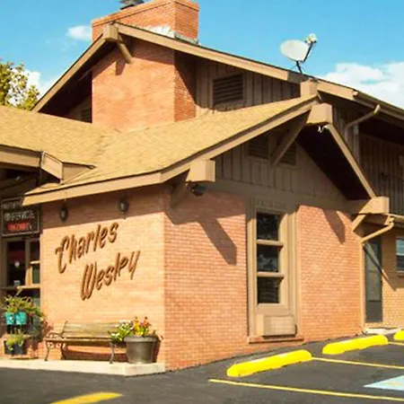 Charles Wesley Motor Lodge Downtown Broken Bow- Hochatown-2