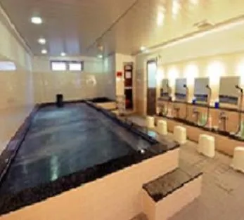 Capsule Hotel Kobe Sannomiya (Adults Only)-3
