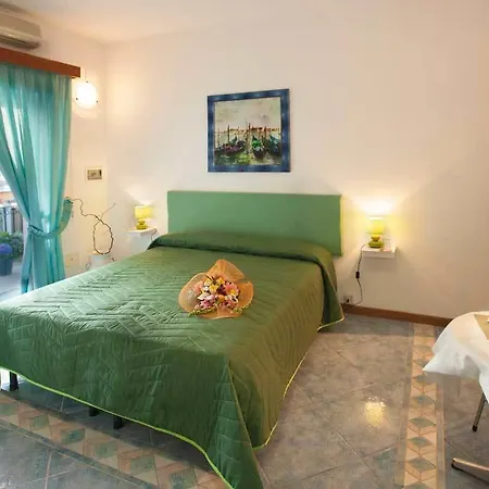 La Brezza B&B Ischia-3