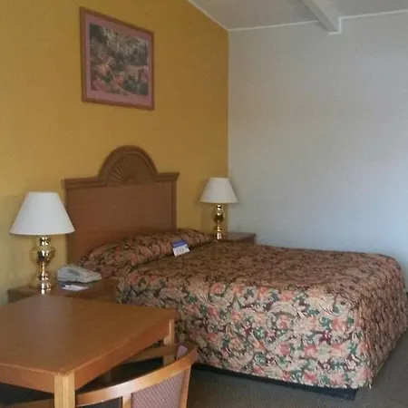 Americas Best Value Inn-Nacogdoches-2