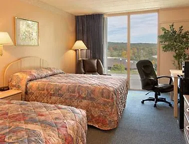Altoona Grand Hotel & Conference Center-3