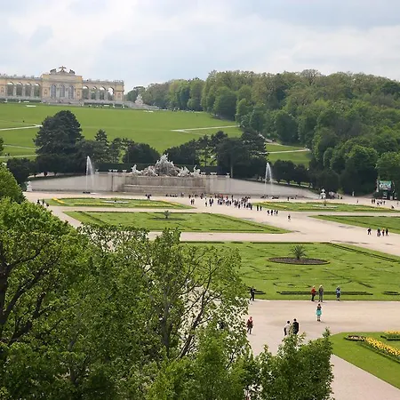 Schloss Schoenbrunn Grand Suite-3