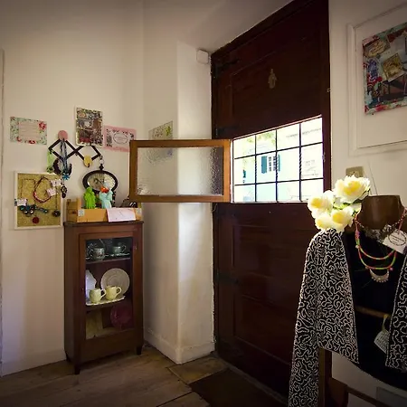 Cascais Boutique Hostel-3
