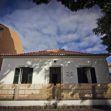Cascais Boutique Hostel-2