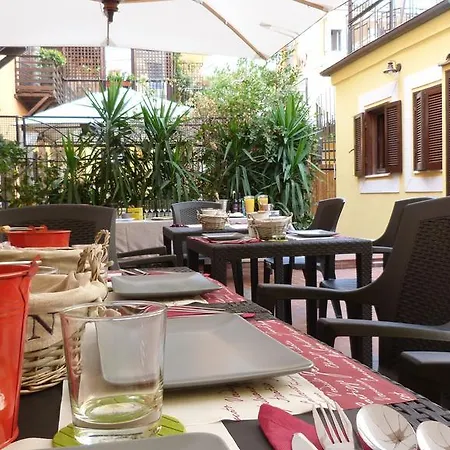 Casa Campo de\u2019 Fiori-3