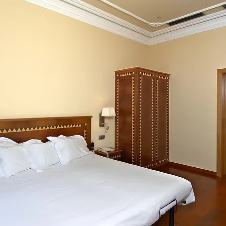 Hotel Montecarlo-2
