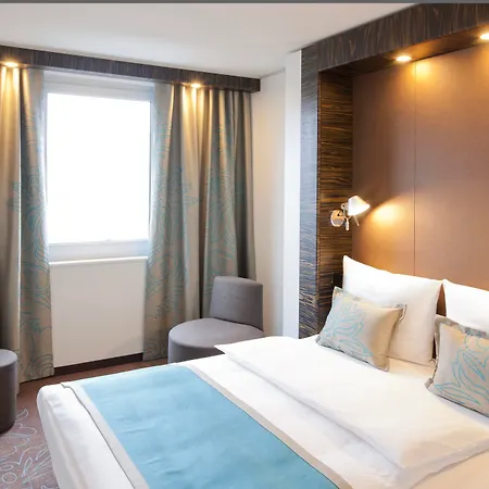 Motel One Düsseldorf Hauptbahnhof-2