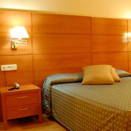 Hotel Entresierras-3