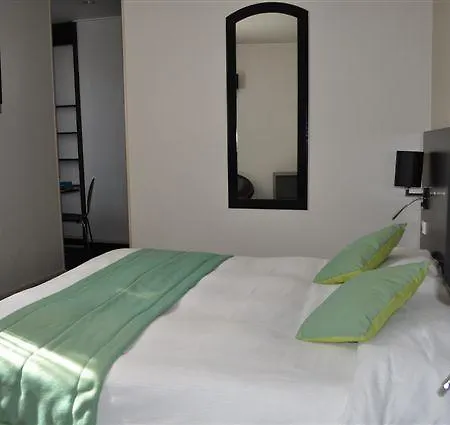 Hotel Acte V-3