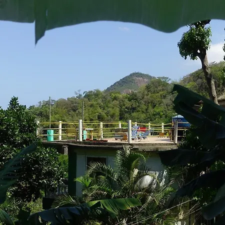 Pousada Favelinha-3