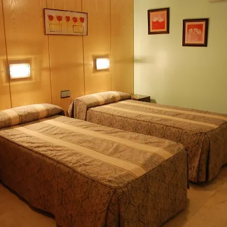 Hostal Los 5 Pinos-2
