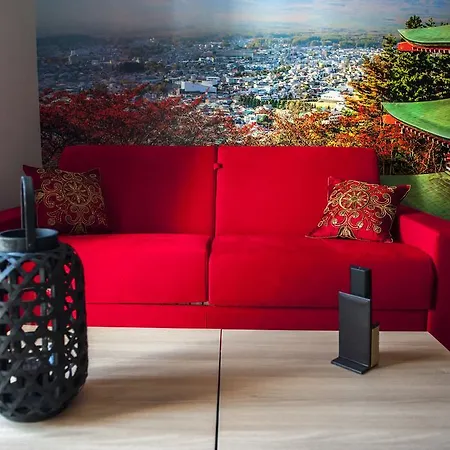 Apartamentos Art Suite Santander-2