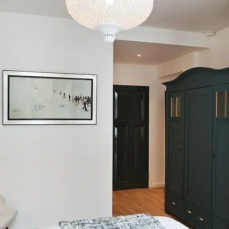 Bacan Bed & Breakfast-3