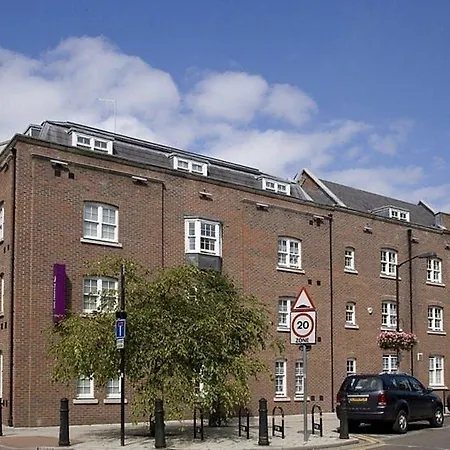 Premier Inn London Southwark-2