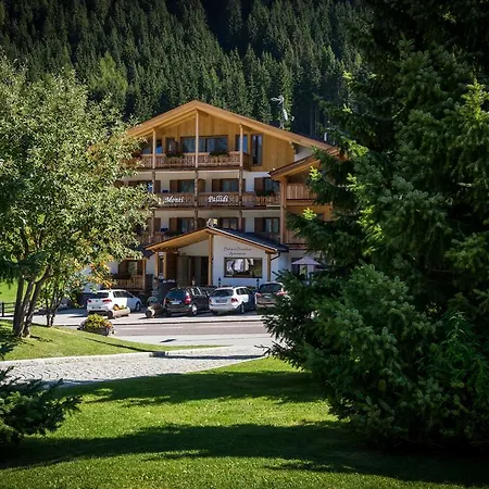 Monti Pallidi B&B Apartments-3