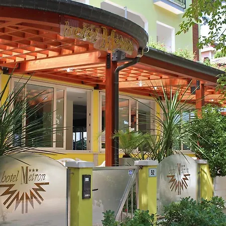 Hotel Metron-2