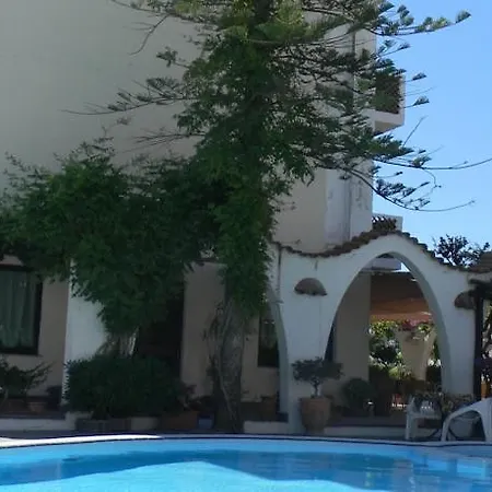 Hotel Punta Faro-2