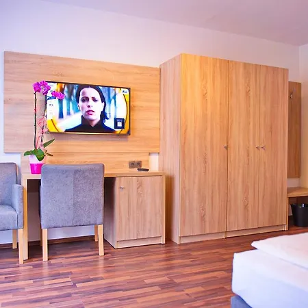 Blncty Hotel-2