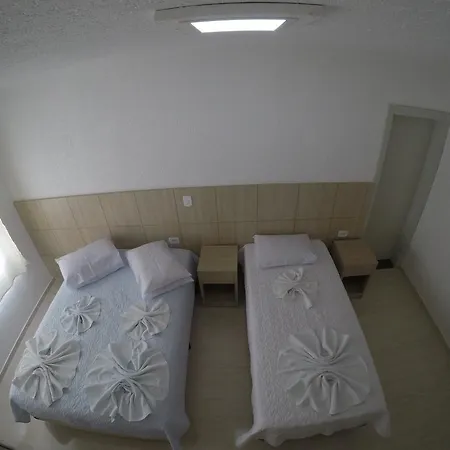 Hotel Dove-3